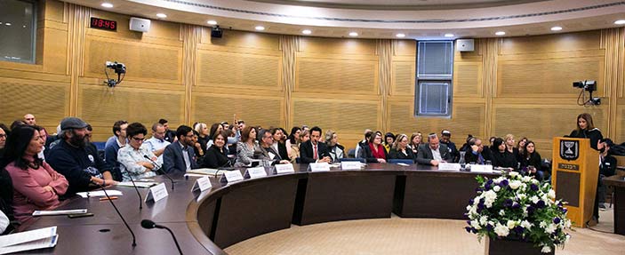 ח"כ קארין אלהרר נואמת בטקס הענקת פרס יו"ר הכנסת לעמותת יסמין